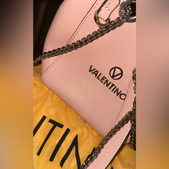 Valentino by Mario Valentino Mini Pink Bucket Bag - Picture 3 of 9